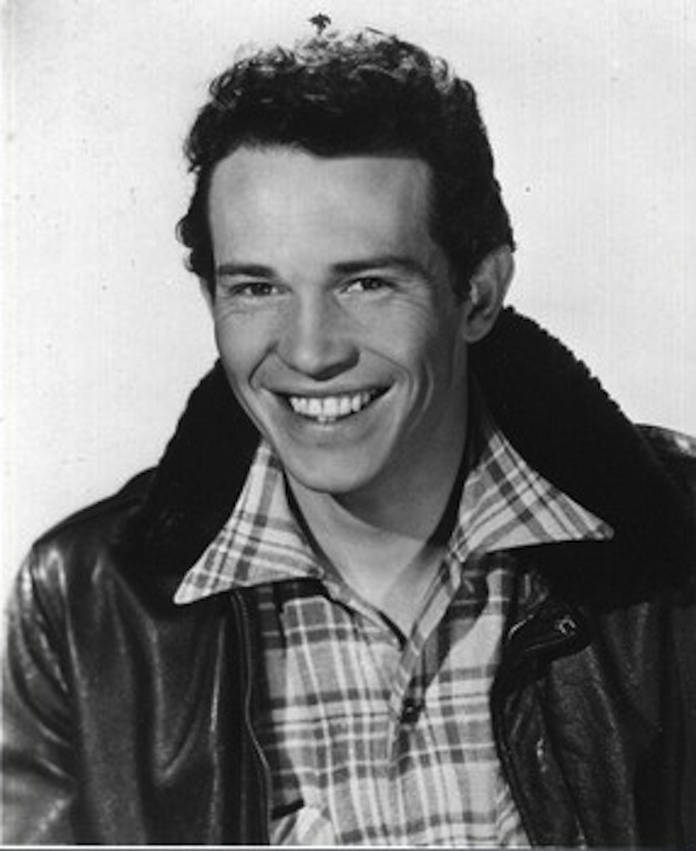 6a00d83451cb7469e201b7c7043cee970b-800wi