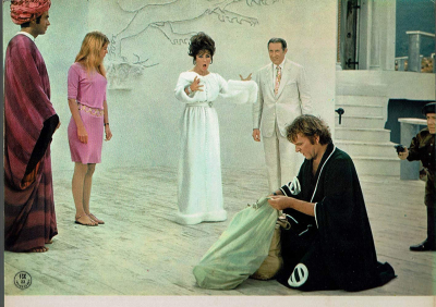 MV5BYmQ1NTM3YWQtMmUzNS00ZWI3LWExZTYtMTRlNjkxZjQzNGMyXkEyXkFqcGdeQXVyMTcyNDI0Ng@@._V1_SX1418_CR0 0 1418 999_AL_