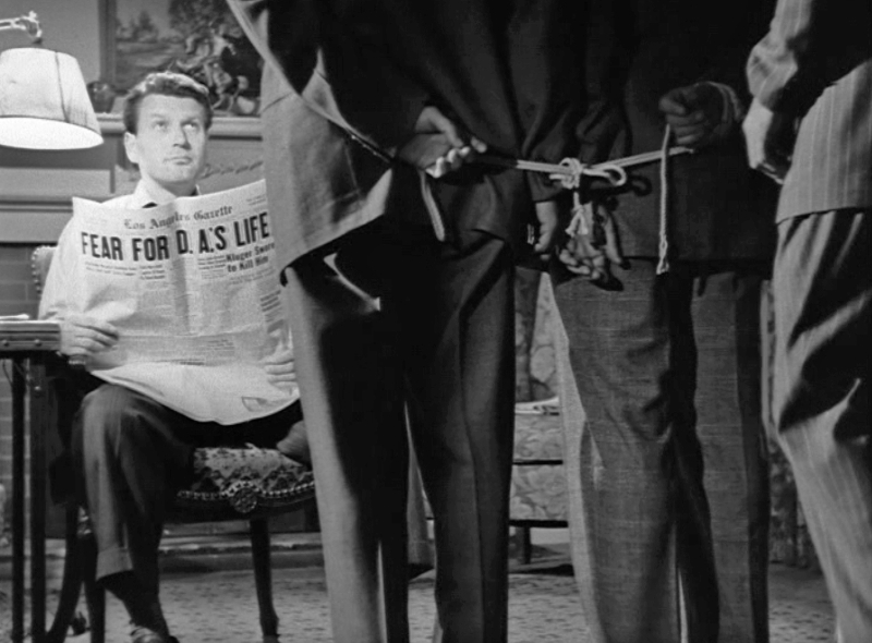 Charles+mcgraw+in+the+threat